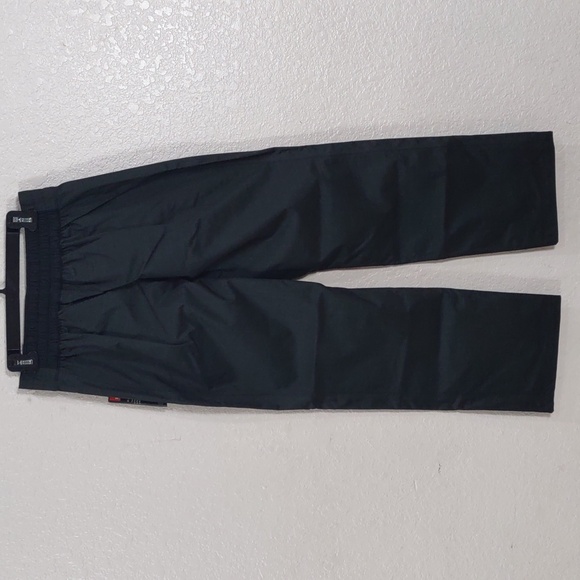 UNDER ARMOUR Water Resistant Pants, Size M - Picture 6 of 17